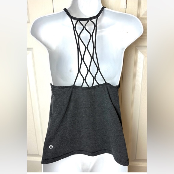 LULULEMON Love Knot Lattice Tank Top Workout Shirt Heathered Black Gray Crochet - Picture 2 of 12